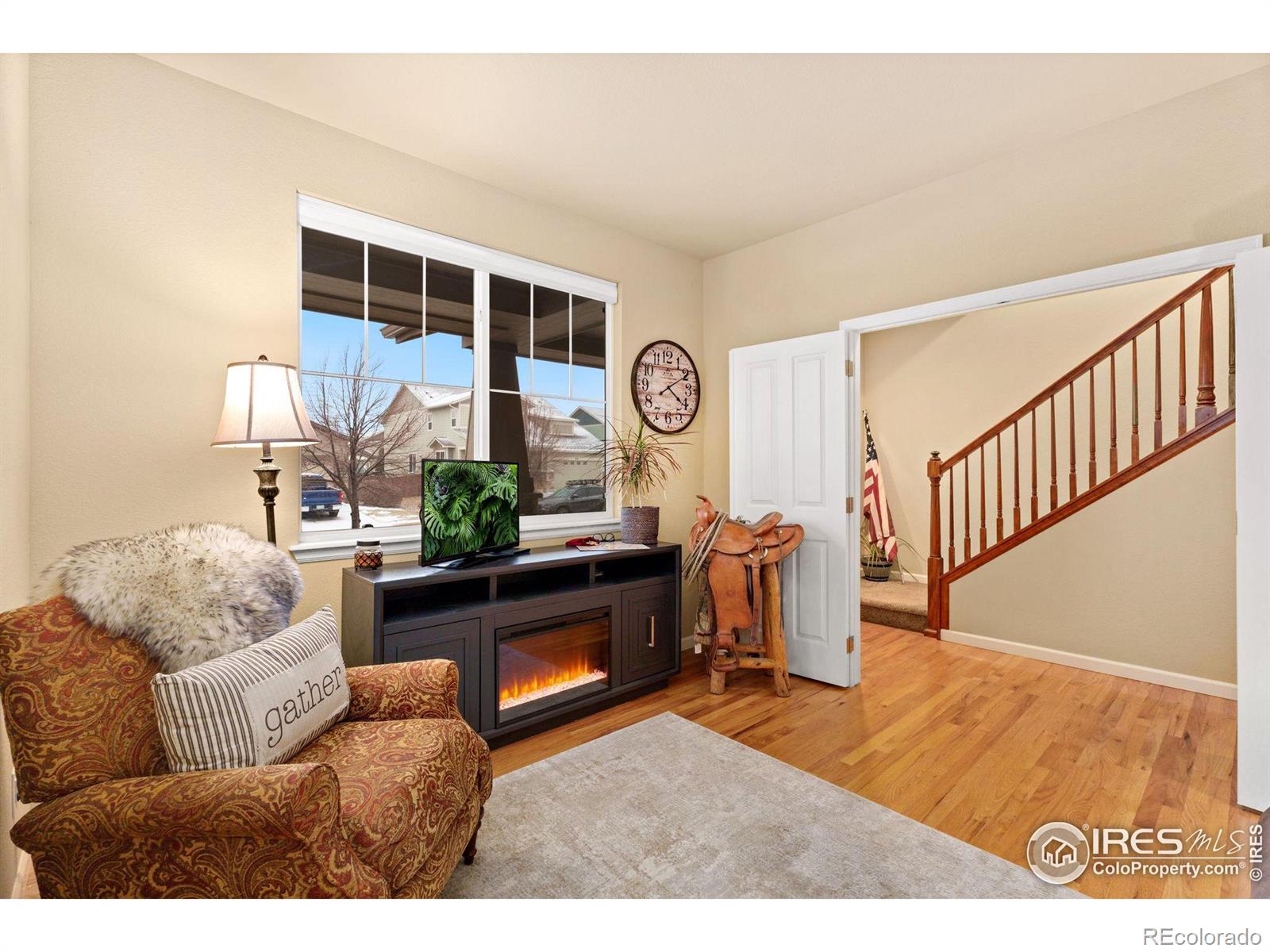 MLS Image #3 for 814  snowy plain road,fort collins, Colorado