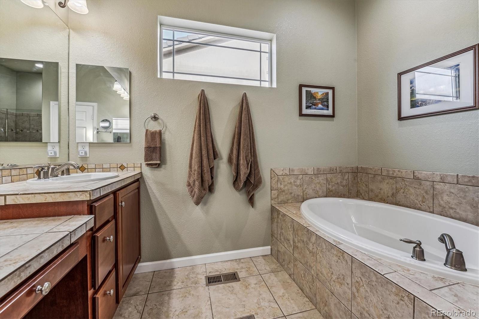 MLS Image #29 for 4038  centennial drive,broomfield, Colorado