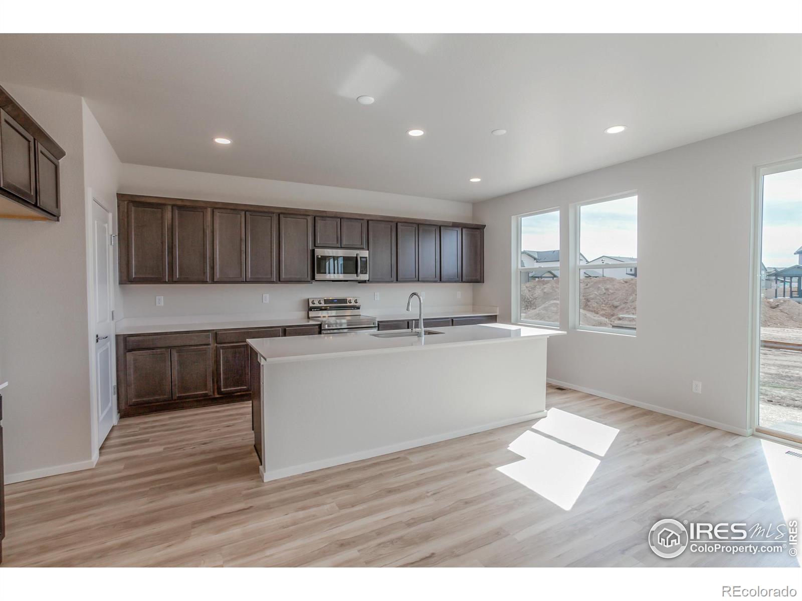 MLS Image #18 for 3015  barnstormer street,fort collins, Colorado