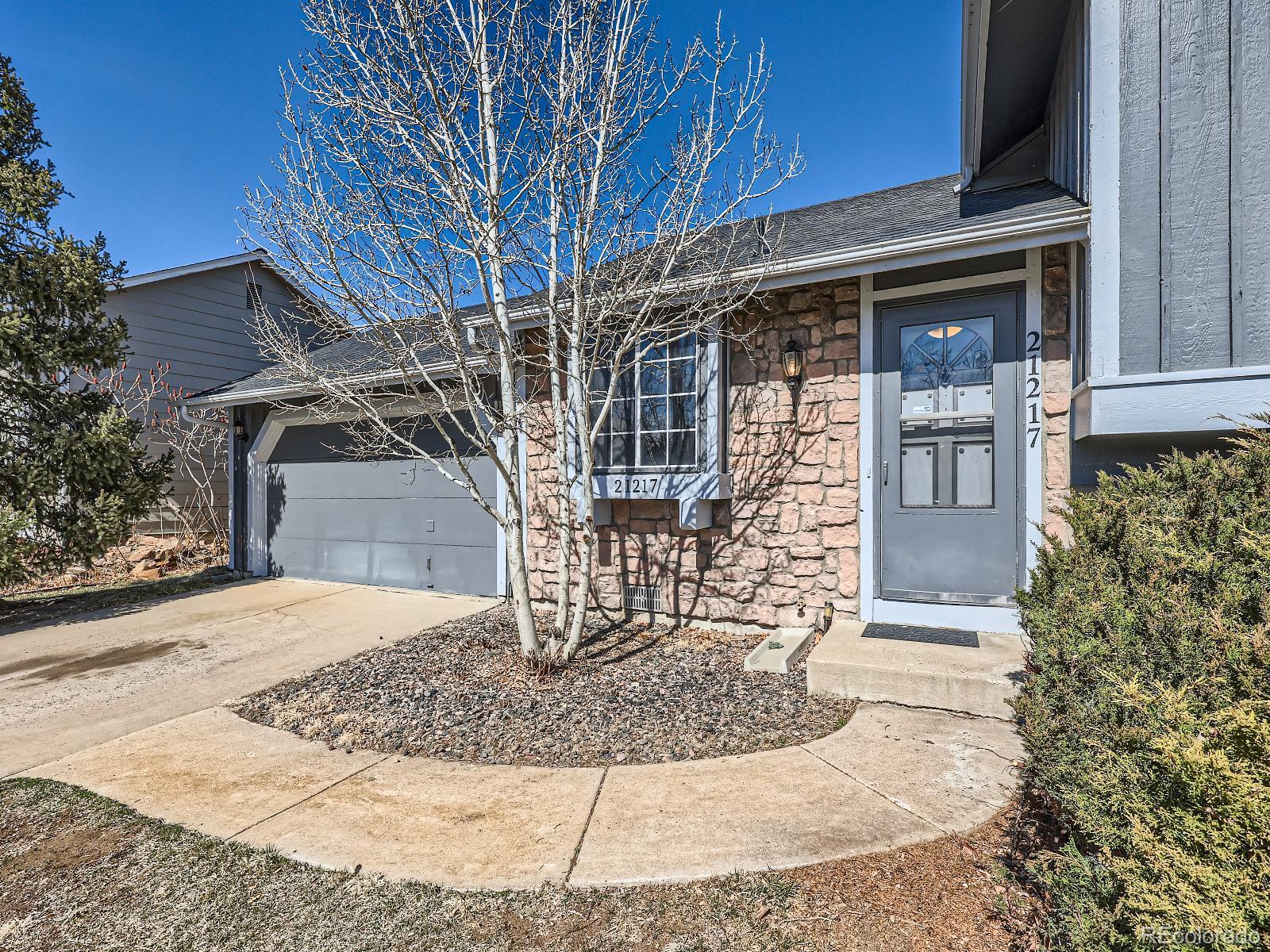 MLS Image #3 for 21217 e powers place,centennial, Colorado