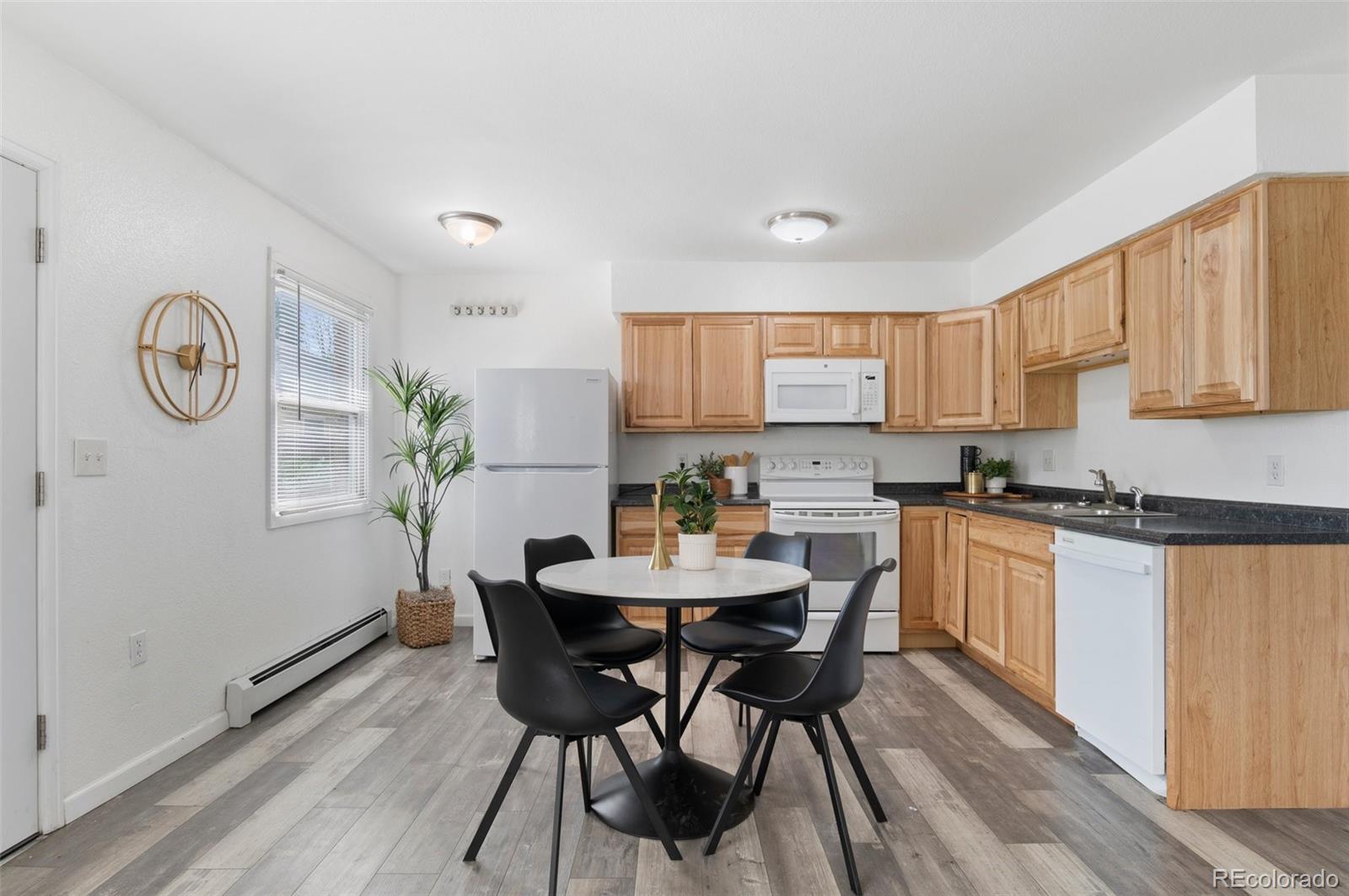 MLS Image #6 for 677  vrain street,denver, Colorado