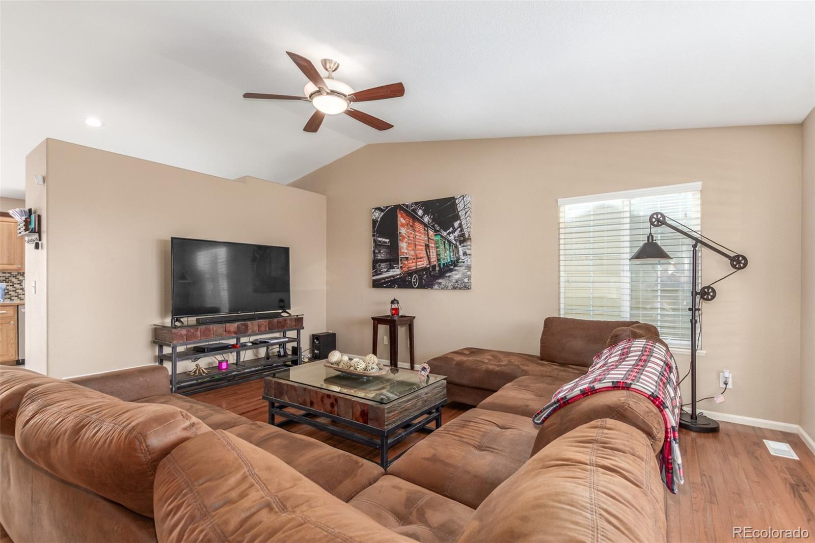 MLS Image #10 for 411  heidie lane,milliken, Colorado