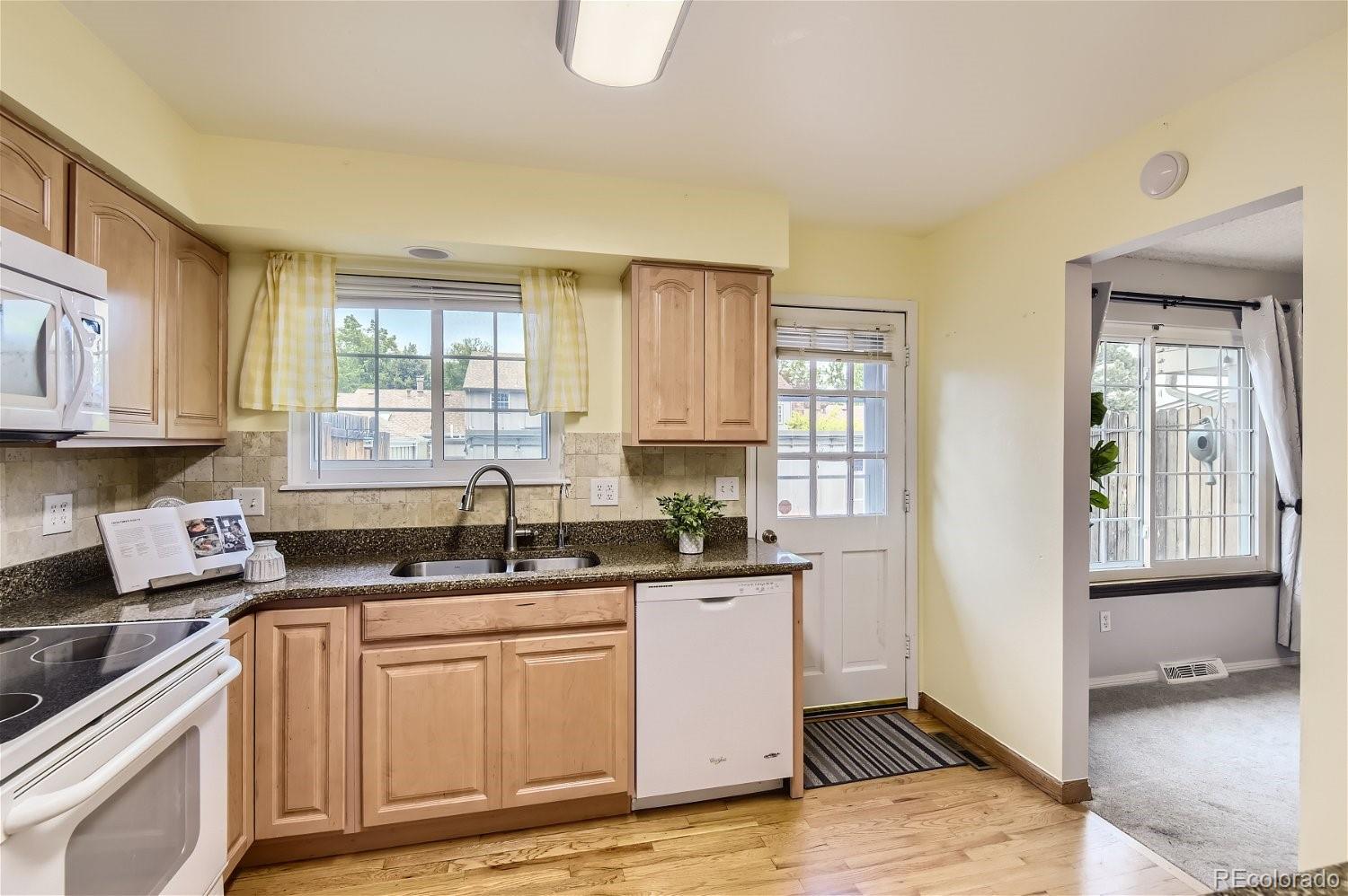 MLS Image #6 for 2433 e fremont court,centennial, Colorado