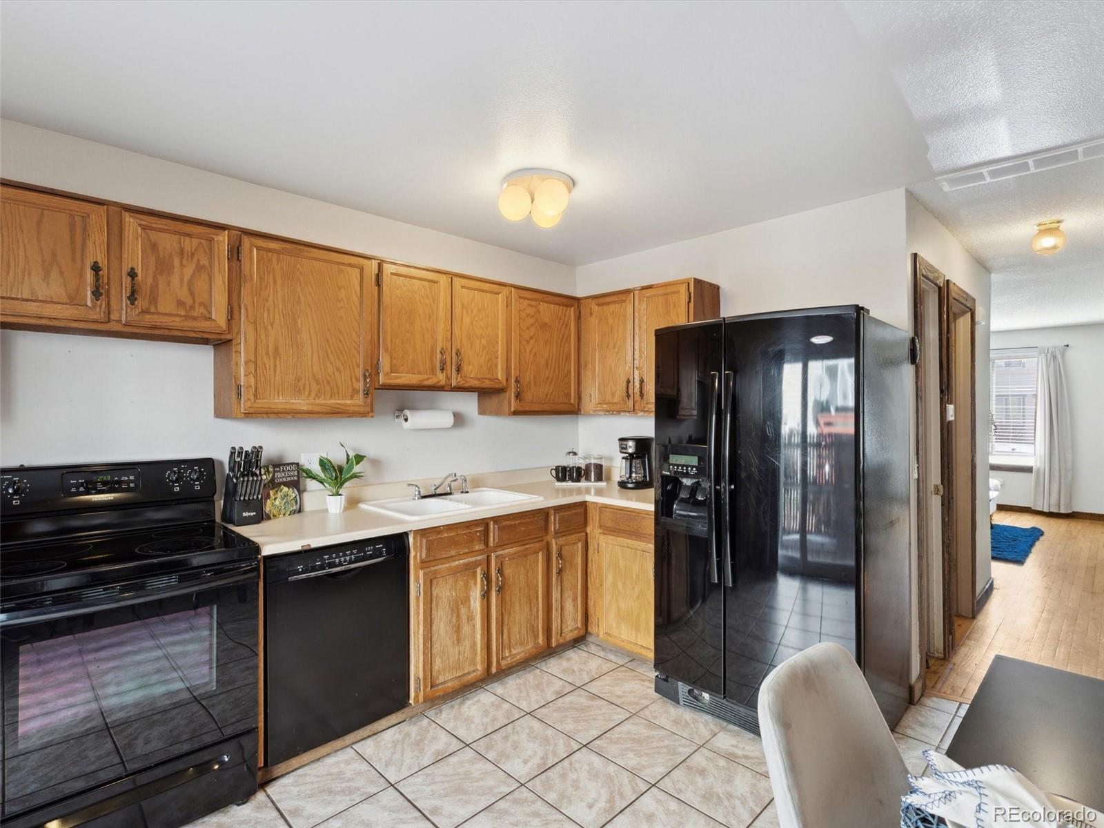 MLS Image #9 for 17667 e loyola drive,aurora, Colorado