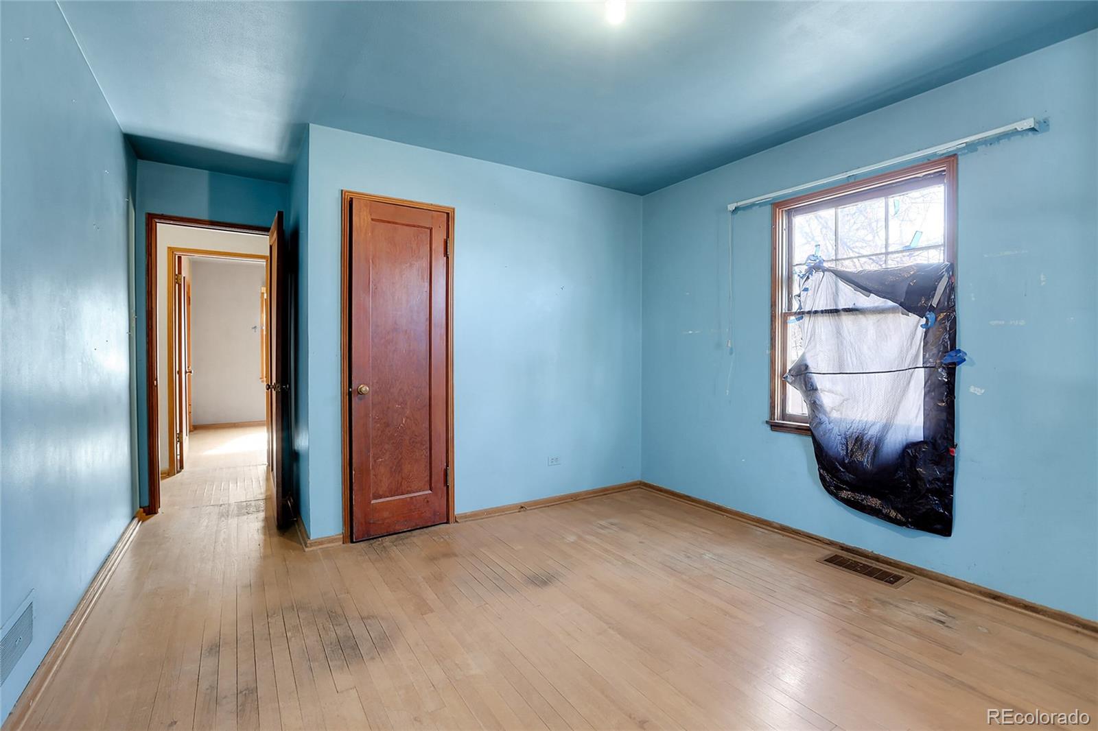 MLS Image #11 for 3001 s marion street,englewood, Colorado