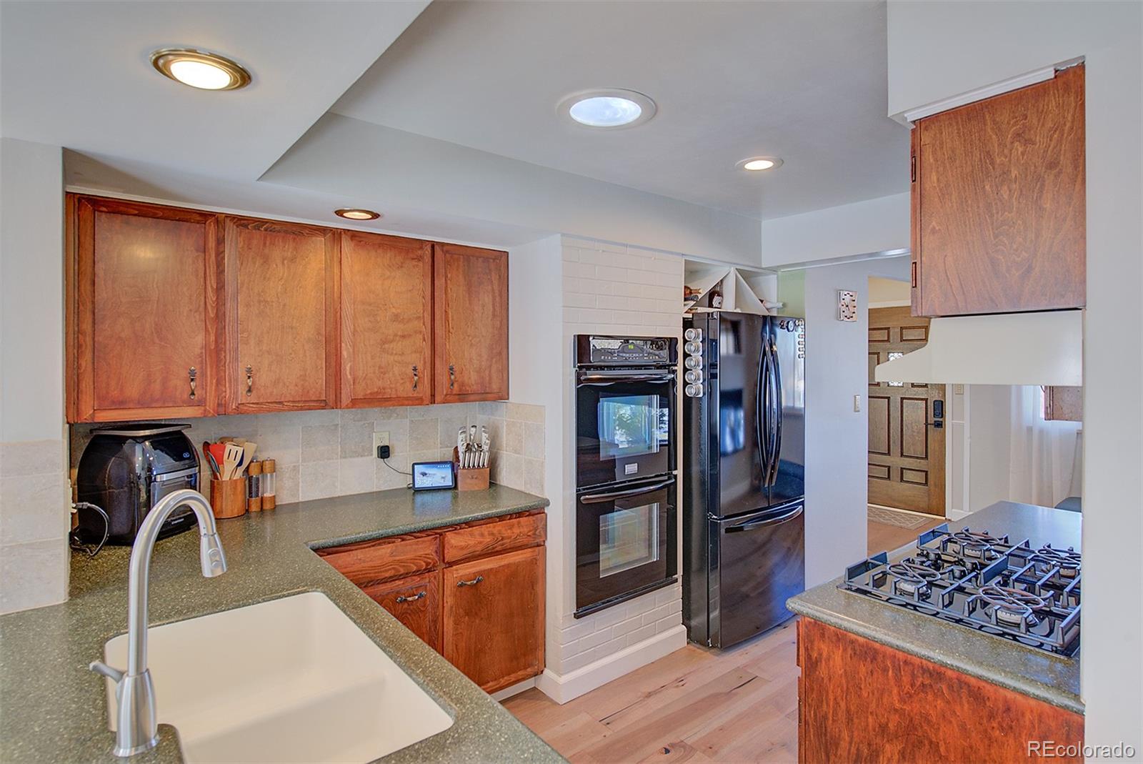 MLS Image #9 for 11500 w 26th avenue,lakewood, Colorado
