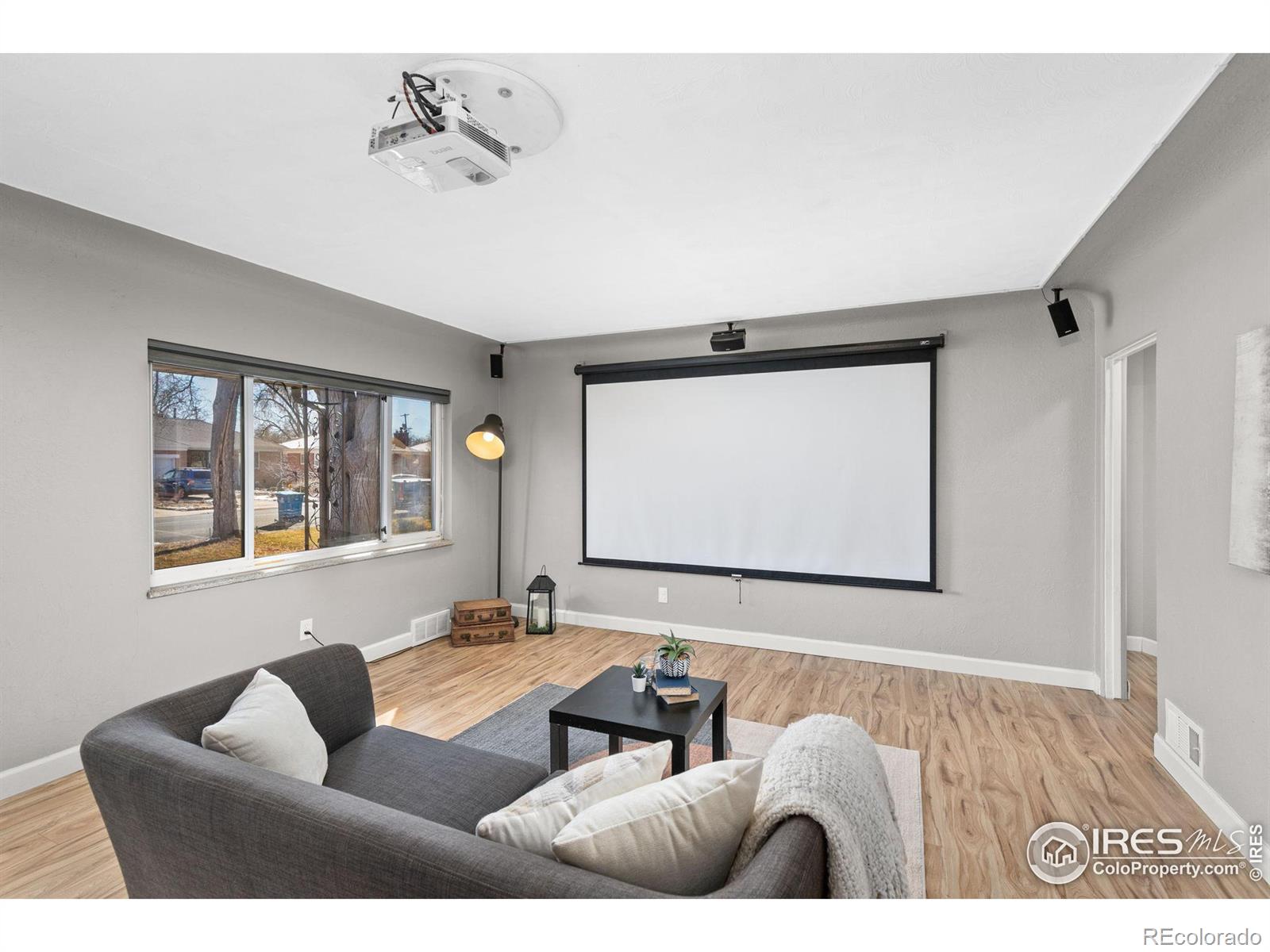 MLS Image #5 for 2079  joliet street,aurora, Colorado