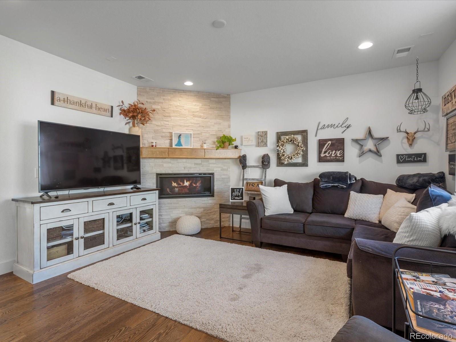 MLS Image #11 for 6152  easton circle,frederick, Colorado