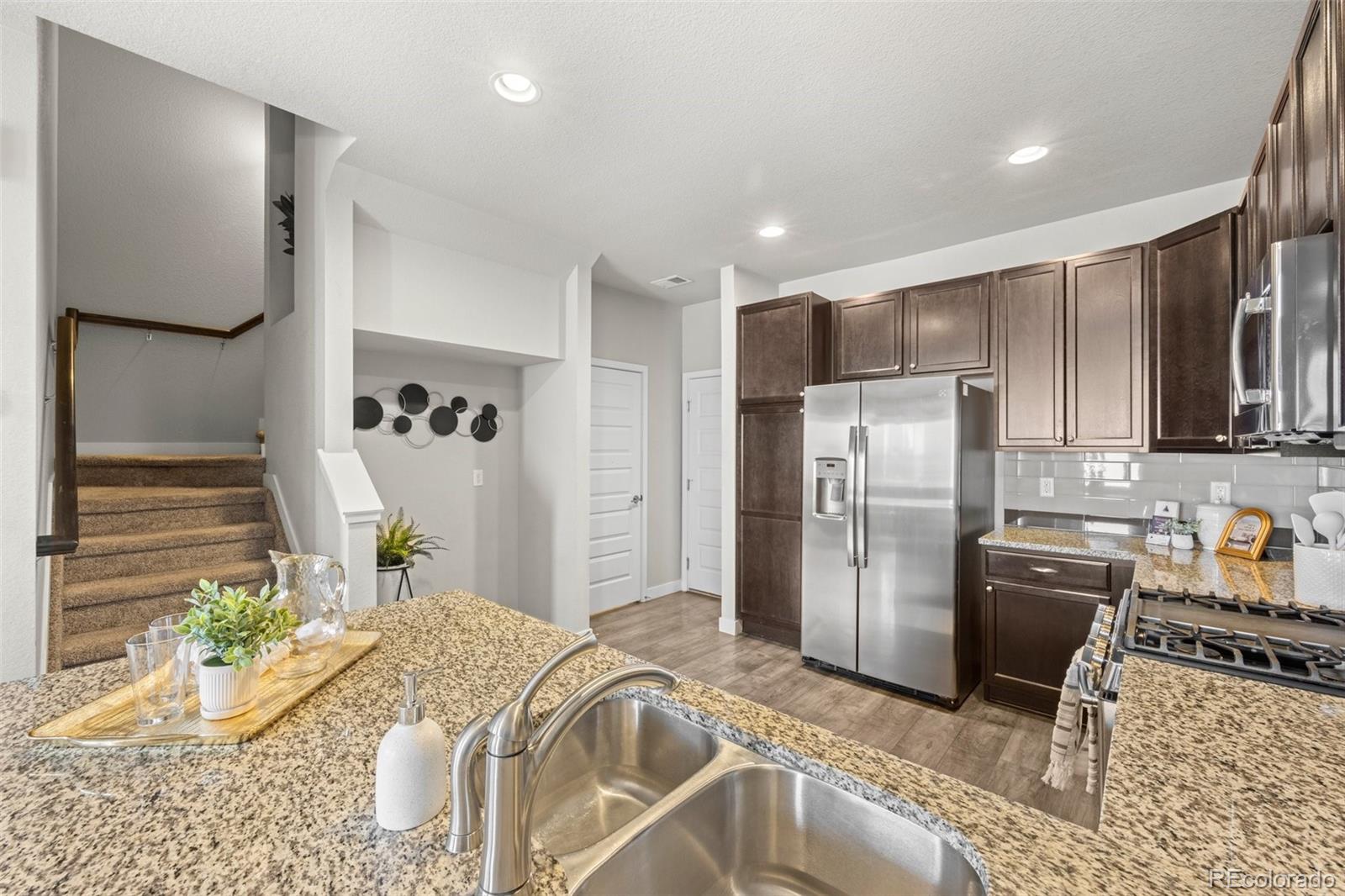 MLS Image #10 for 6602  fern drive,denver, Colorado