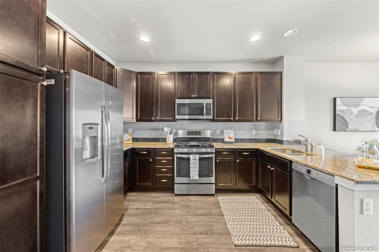 MLS Image #8 for 6602  fern drive,denver, Colorado