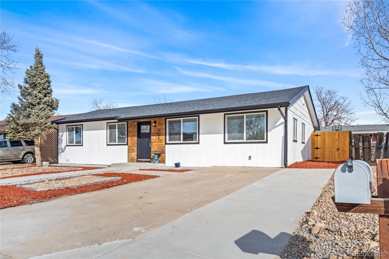 MLS Image #2 for 908  dogwood avenue,fort lupton, Colorado