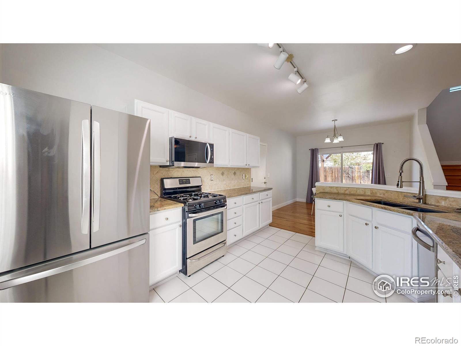 MLS Image #5 for 3335 s nelson street,lakewood, Colorado