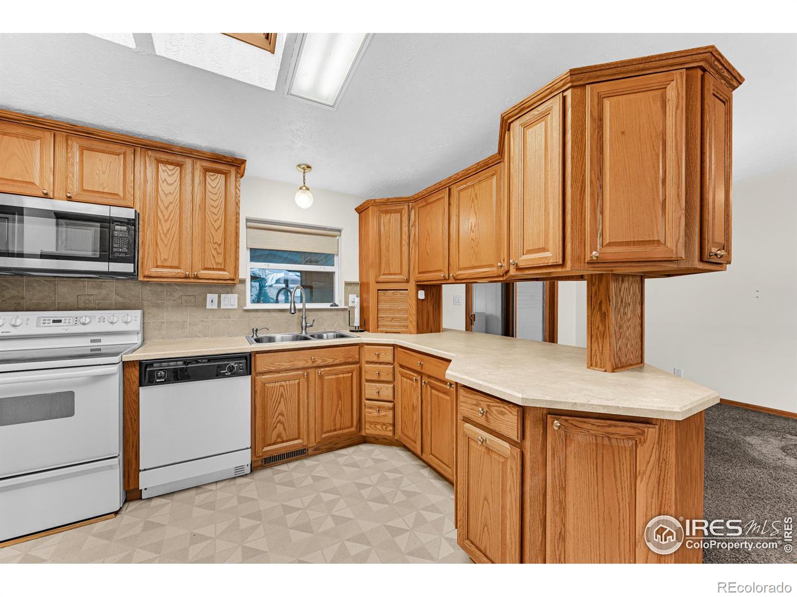 MLS Image #7 for 27310  4th avenue,gill, Colorado