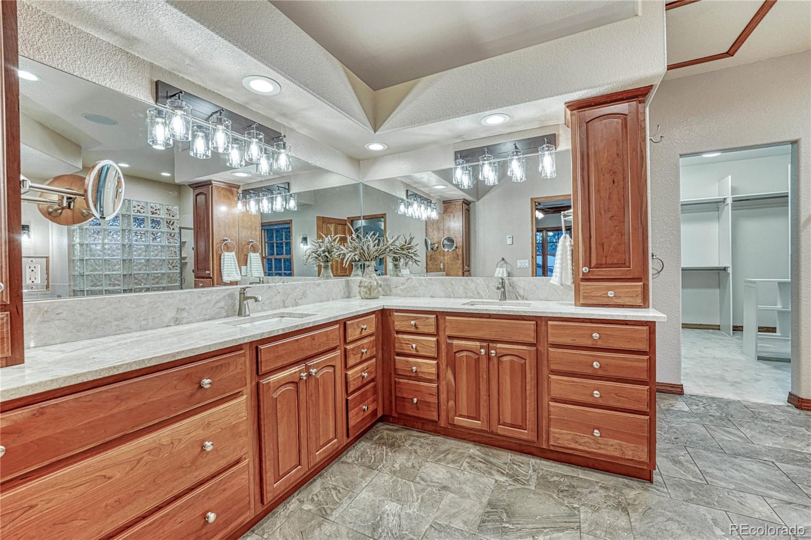 MLS Image #20 for 12085  sylvan meadows drive,colorado springs, Colorado