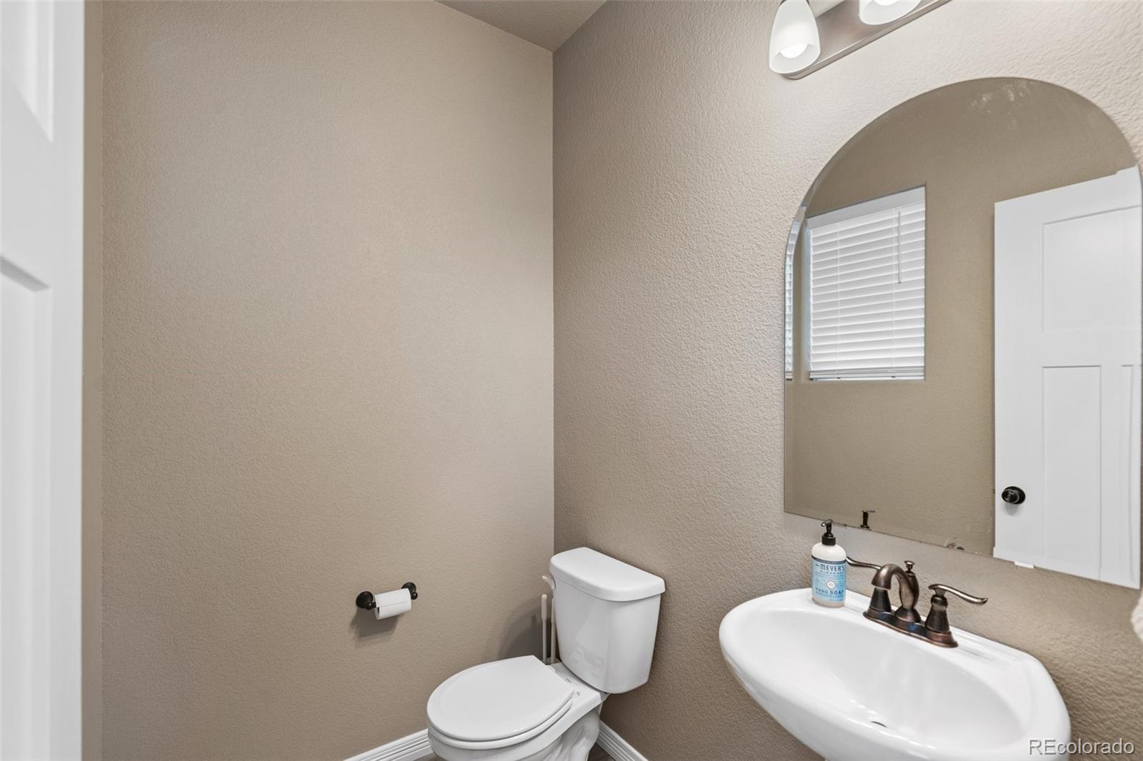 MLS Image #13 for 9712  arbor walk lane,peyton, Colorado