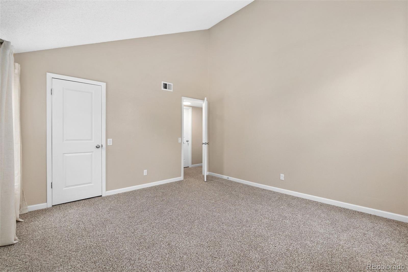 MLS Image #19 for 14180 e temple drive,aurora, Colorado