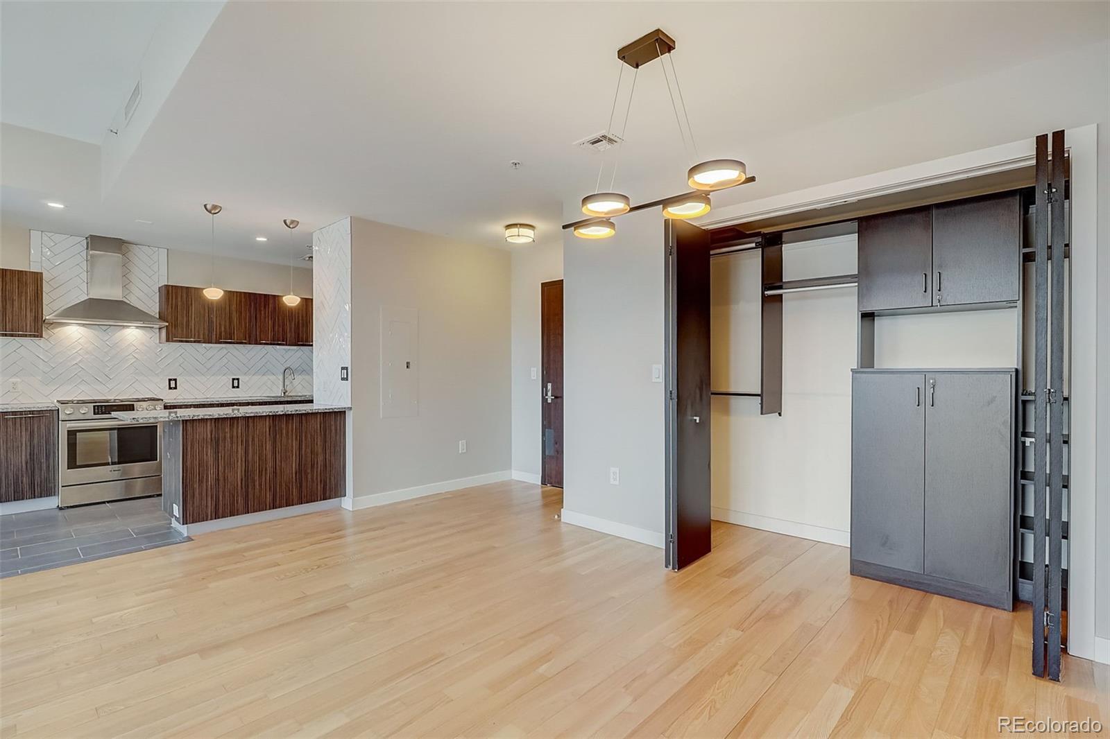 MLS Image #4 for 410  acoma street 414,denver, Colorado