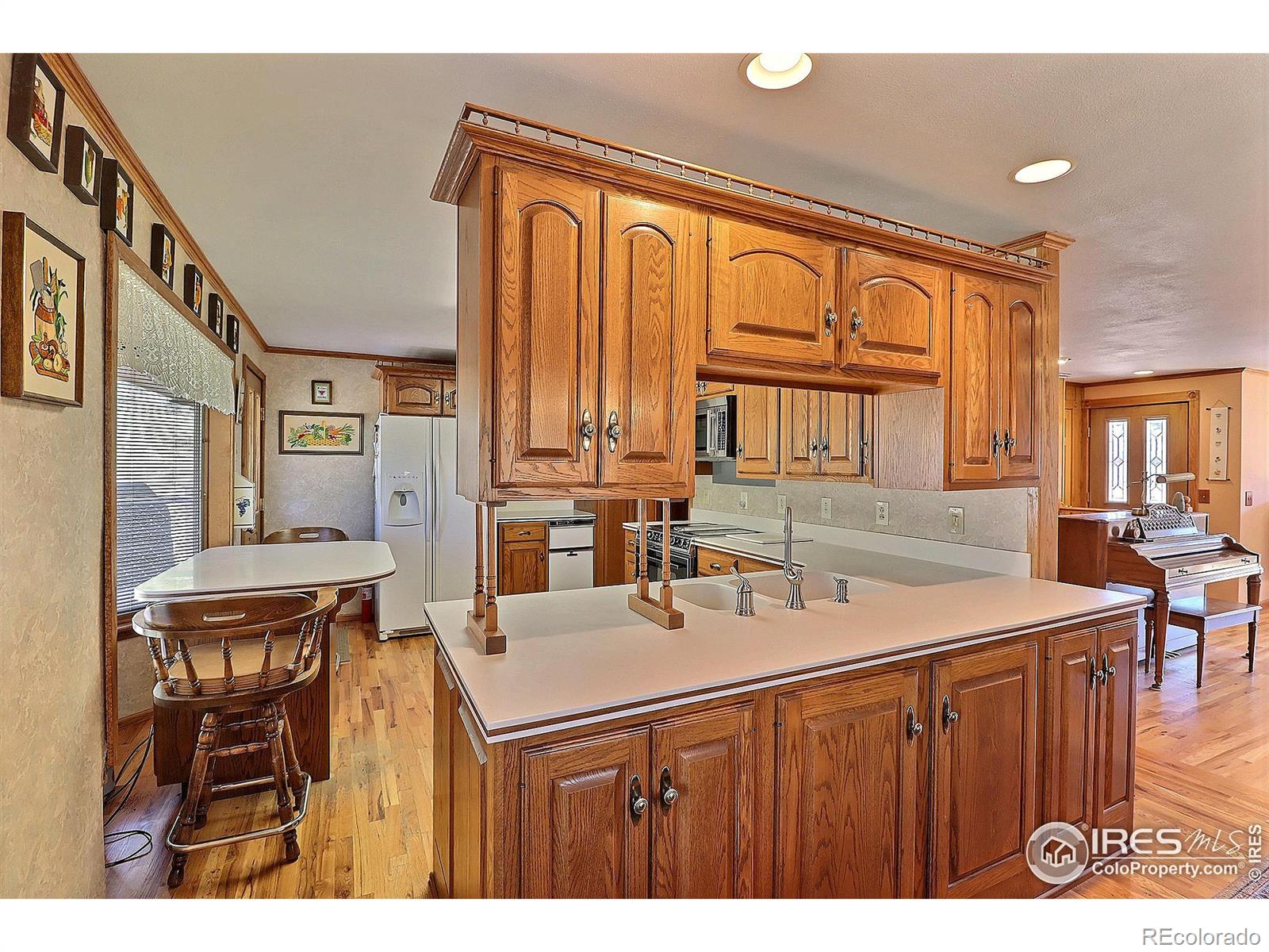 MLS Image #16 for 12615  county road 43 ,drake, Colorado