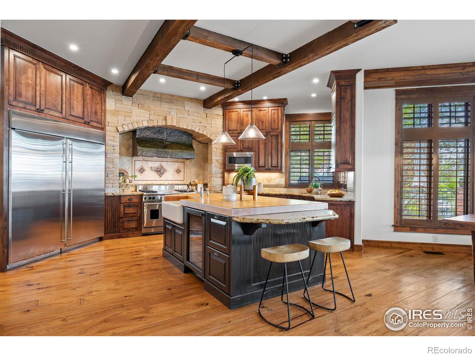 MLS Image #14 for 926  logan court,loveland, Colorado