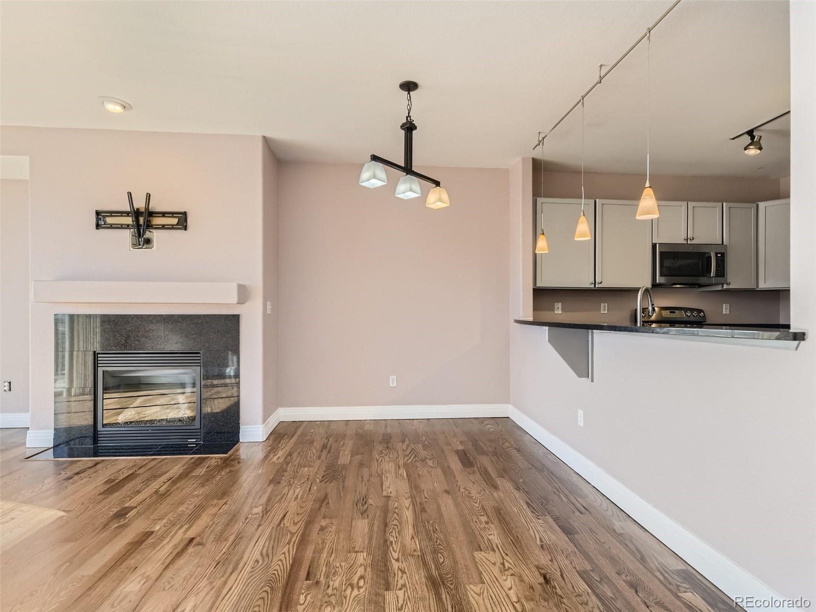 MLS Image #3 for 9019 e panorama circle d-401,englewood, Colorado