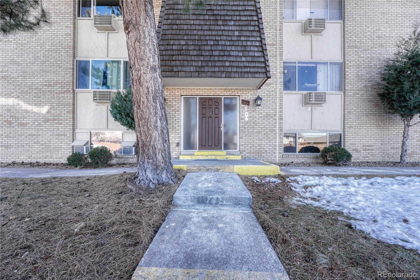 MLS Image #0 for 232 s brentwood street 104,lakewood, Colorado