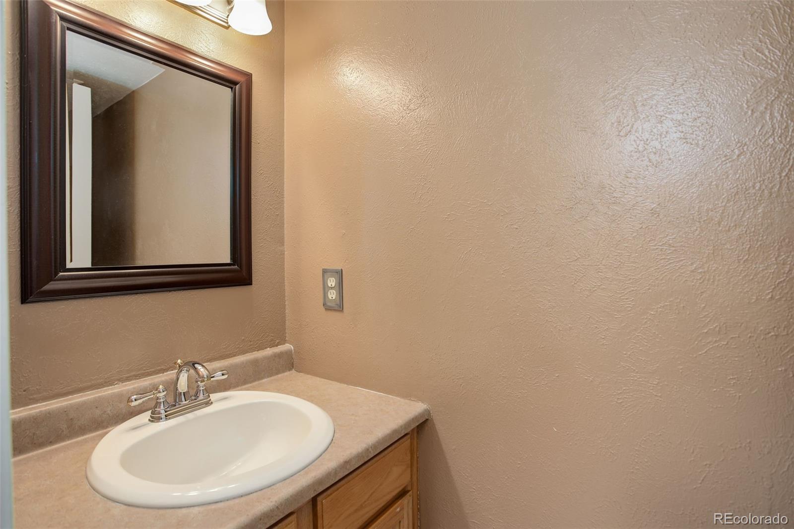 MLS Image #11 for 7980  chase circle,arvada, Colorado