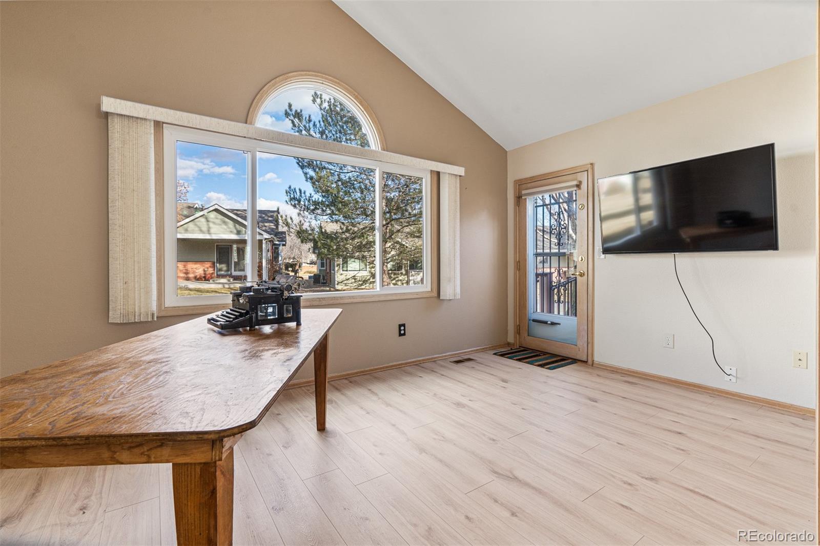 MLS Image #11 for 1604  16th place,longmont, Colorado