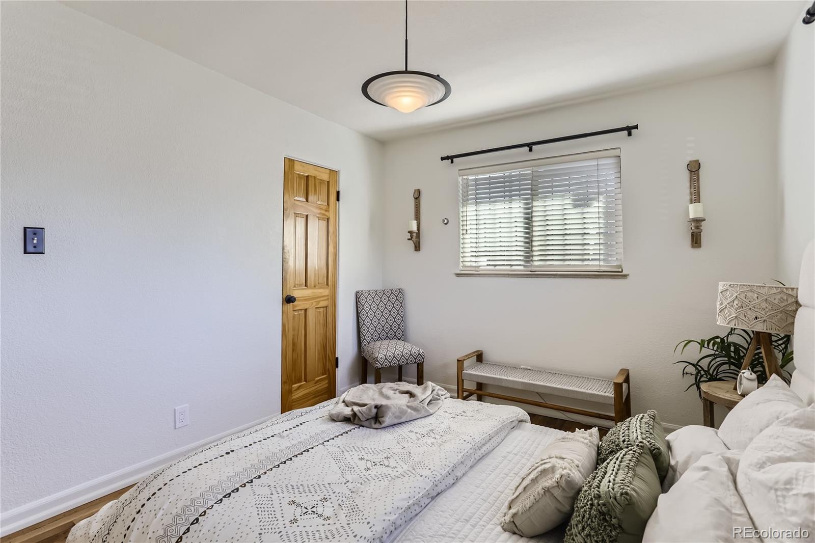 MLS Image #17 for 2438 w 35th avenue,denver, Colorado