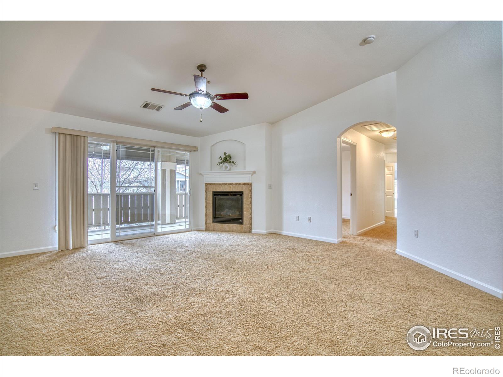 MLS Image #3 for 14122  sun blaze loop,broomfield, Colorado