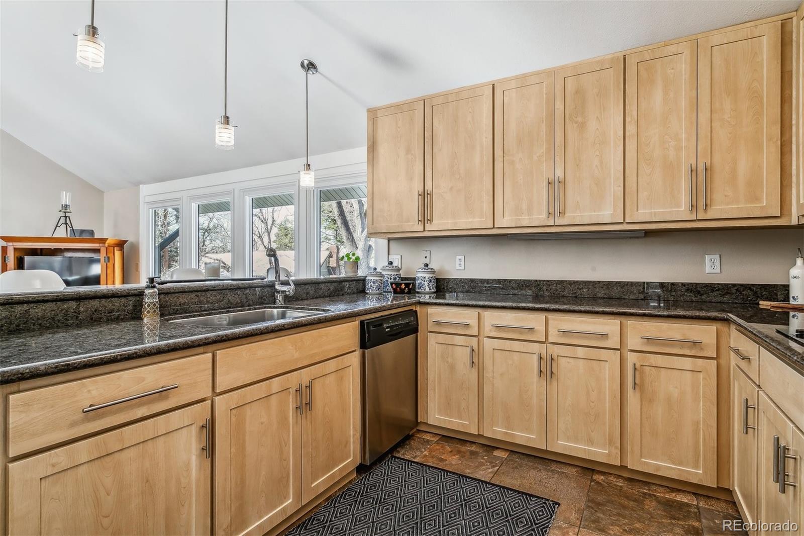 MLS Image #13 for 2153 s beeler way,denver, Colorado