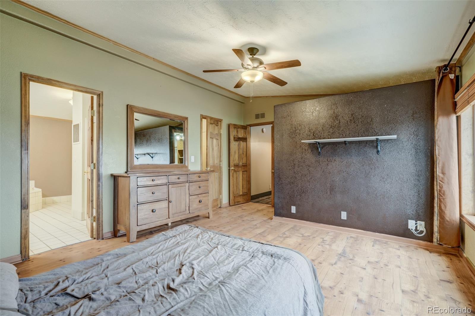 MLS Image #13 for 24255 e range view way,calhan, Colorado