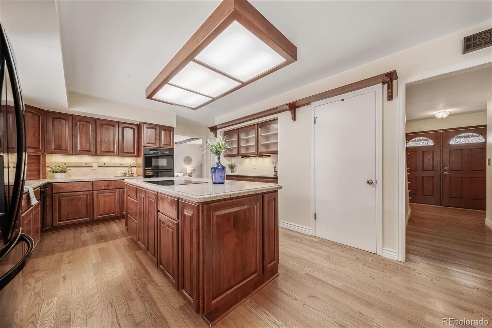 MLS Image #13 for 7048 s louthan circle,littleton, Colorado