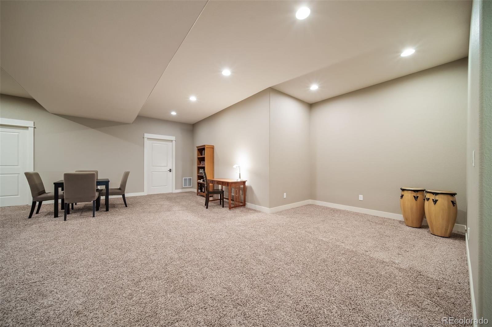 MLS Image #28 for 6621  secretariat drive,longmont, Colorado