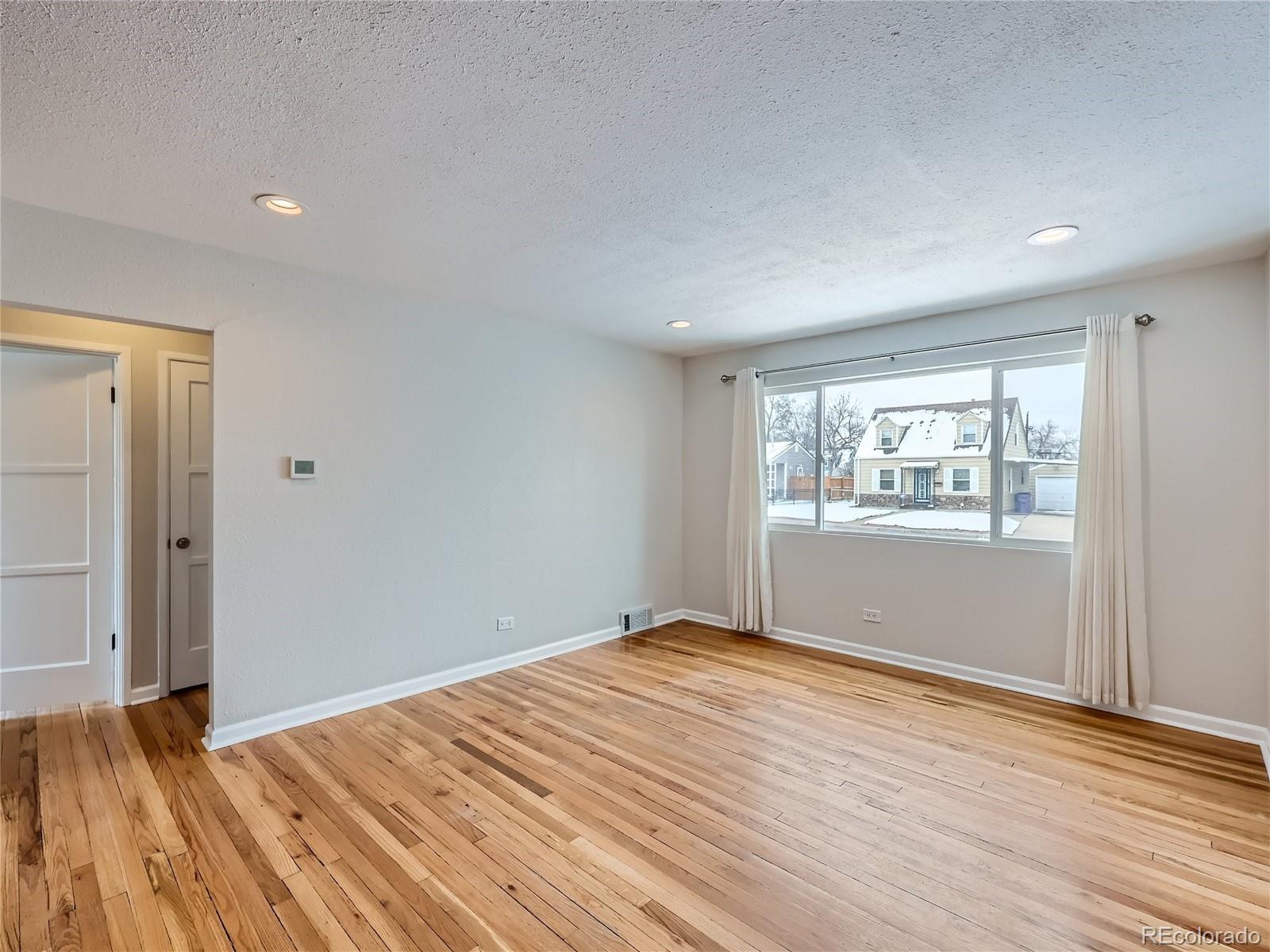 MLS Image #10 for 1806 w stoll place,denver, Colorado