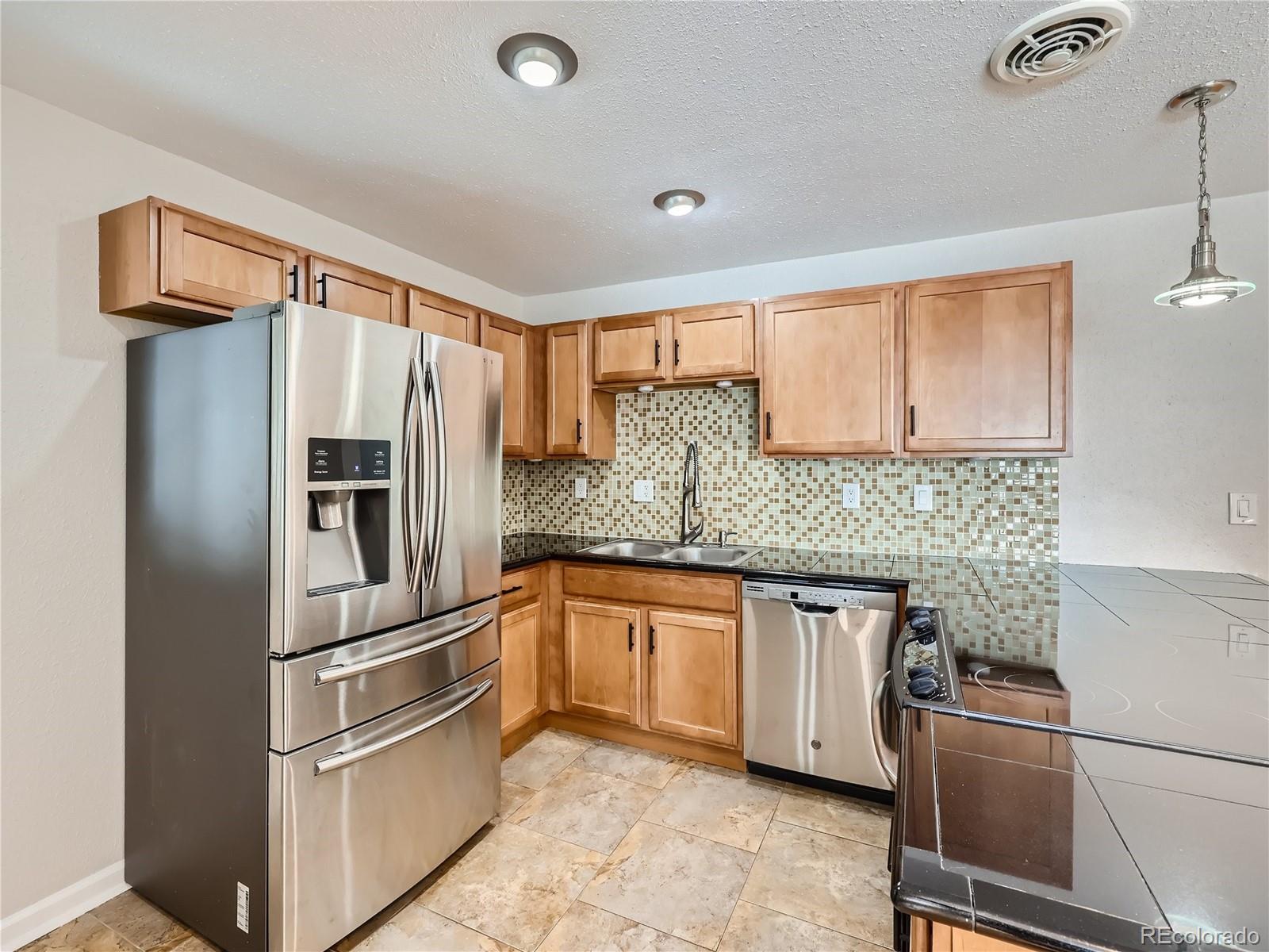 MLS Image #11 for 1806 w stoll place,denver, Colorado