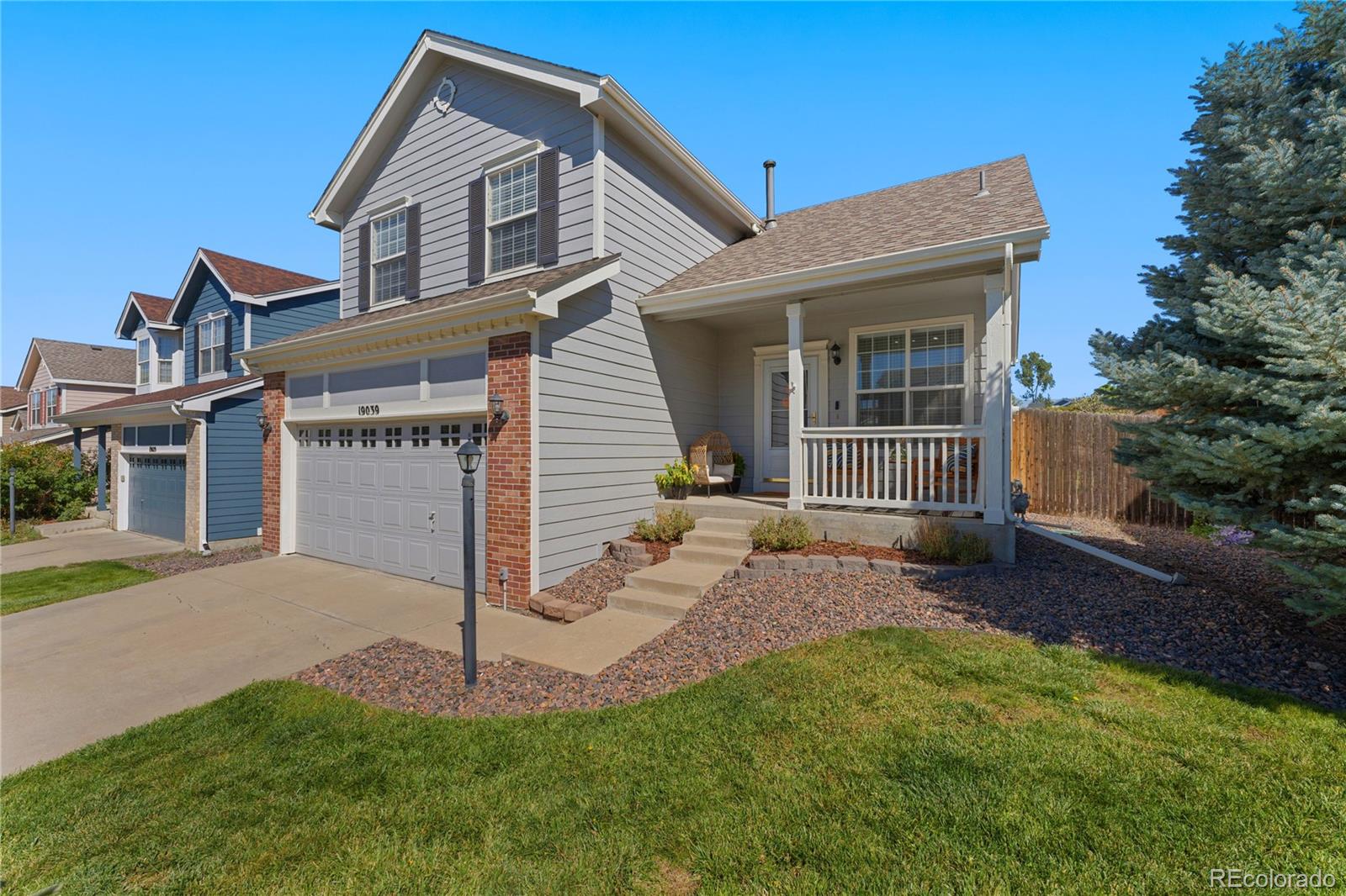 MLS Image #2 for 19039 e crestridge circle,aurora, Colorado