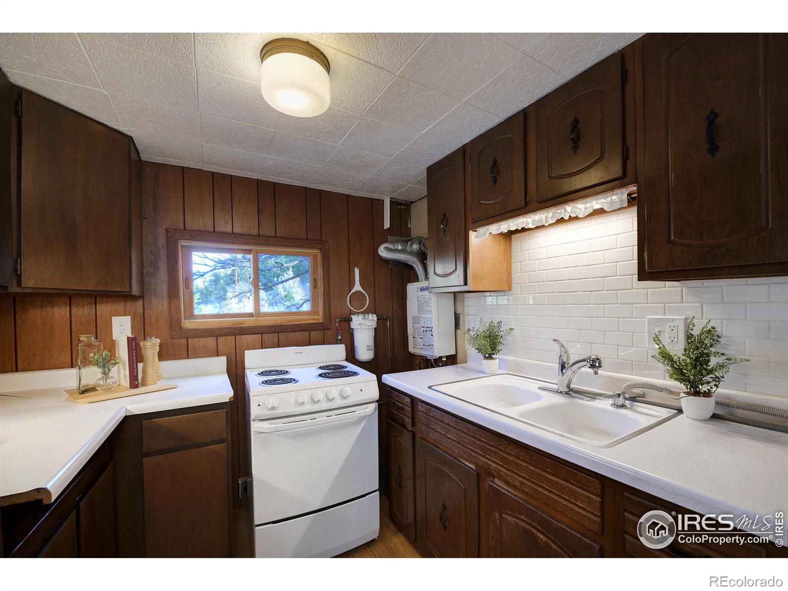 MLS Image #13 for 1039  longmont dam road,lyons, Colorado