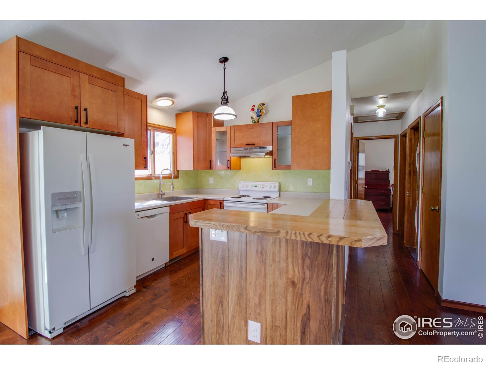 MLS Image #10 for 2038 e 16th street,loveland, Colorado