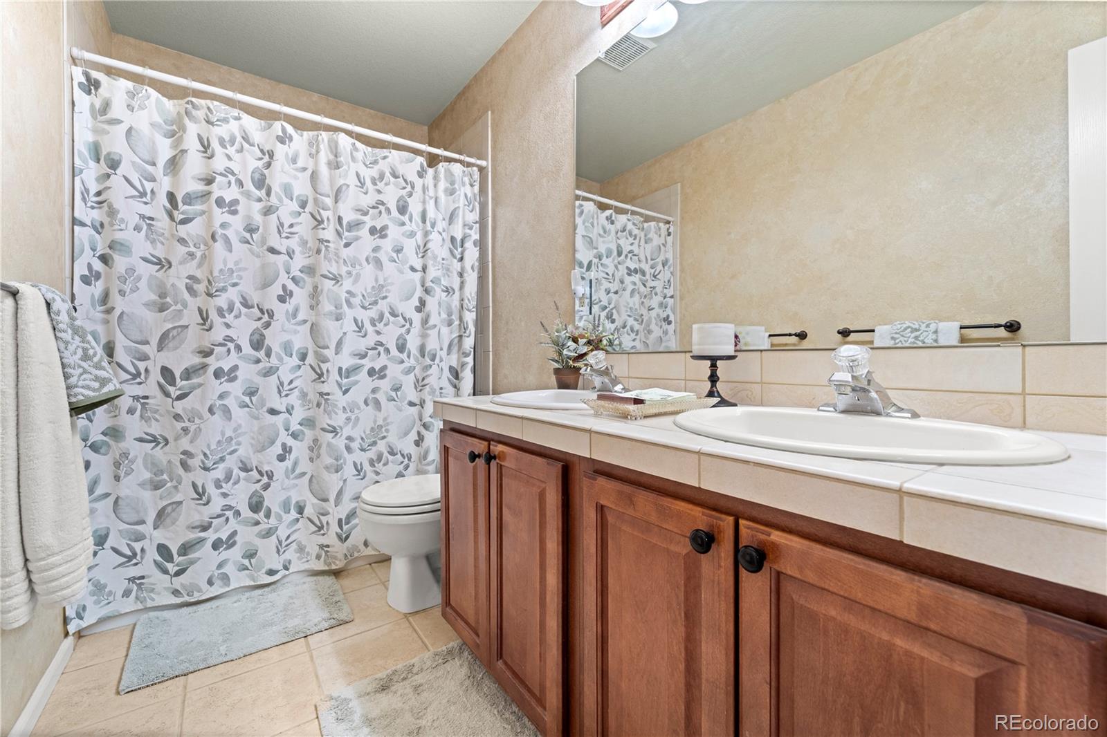 MLS Image #22 for 7525  red fox court,littleton, Colorado