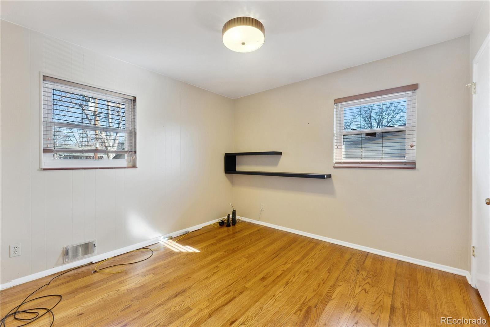 MLS Image #11 for 2976 s stuart street,denver, Colorado