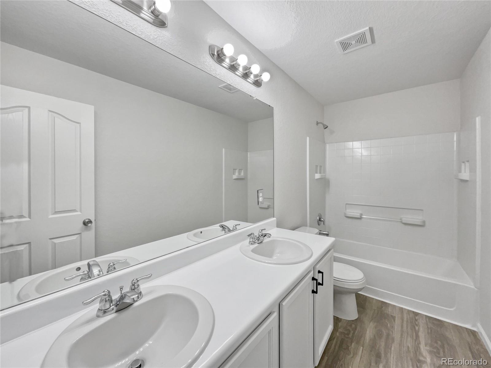 MLS Image #13 for 5510  liverpool street,denver, Colorado