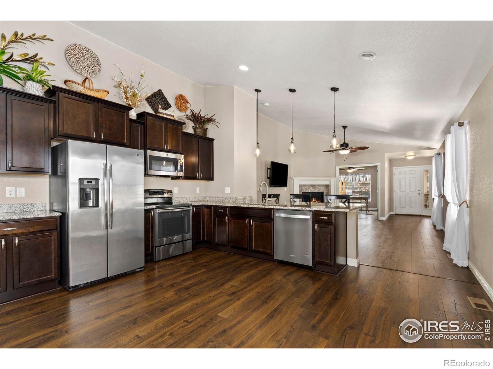 MLS Image #10 for 423  osceola drive,loveland, Colorado