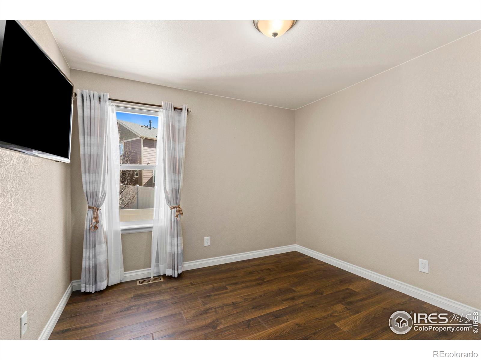 MLS Image #13 for 423  osceola drive,loveland, Colorado