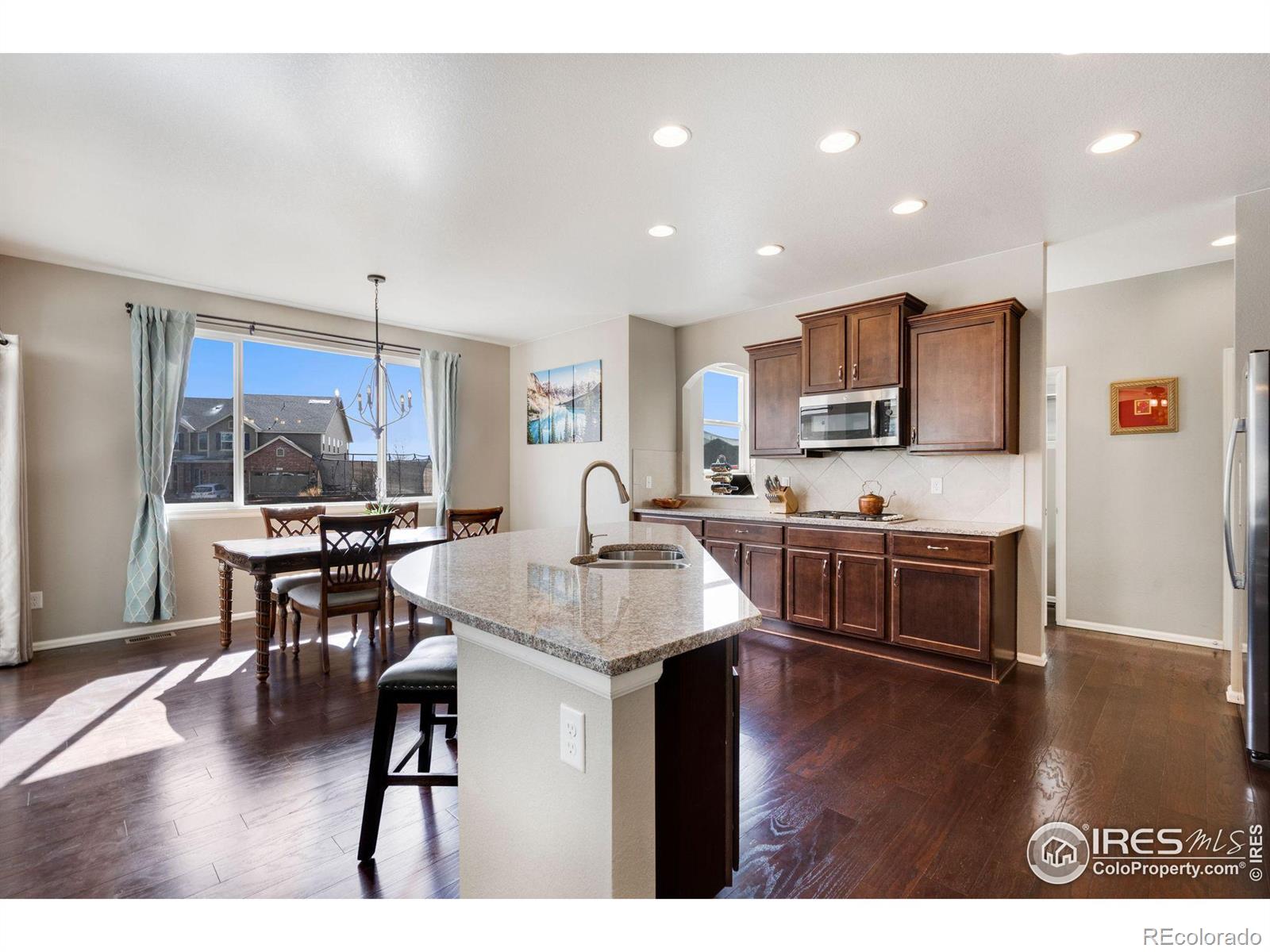 MLS Image #5 for 2139  longfin drive,windsor, Colorado