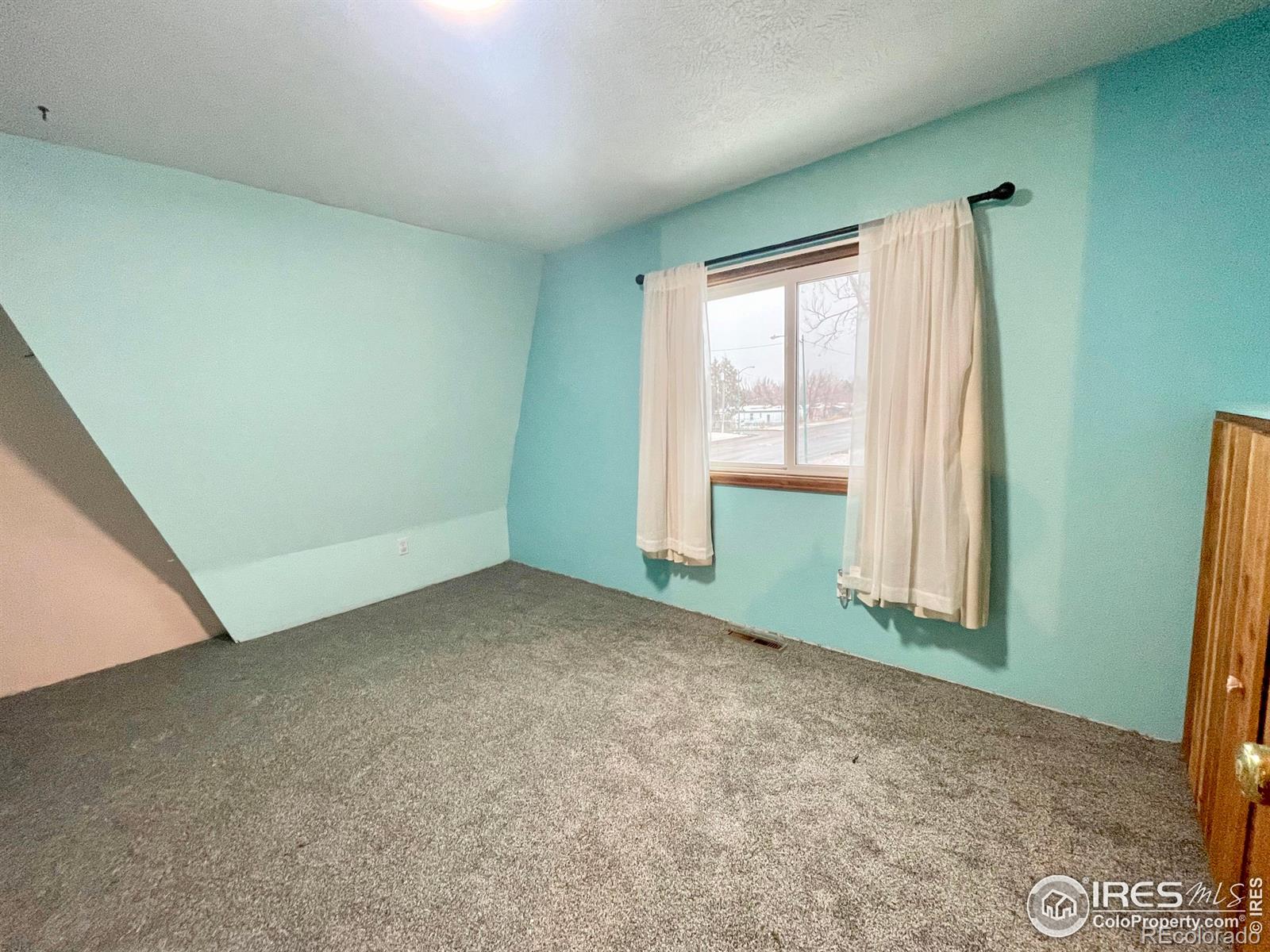 MLS Image #23 for 726 e denver street,holyoke, Colorado