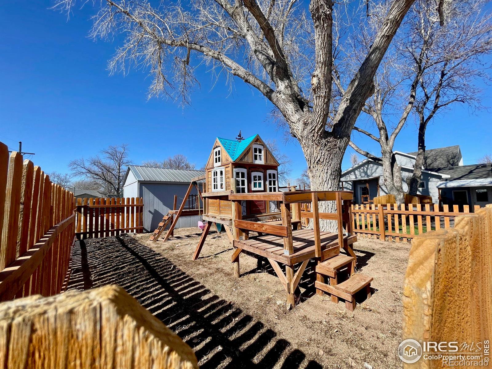 MLS Image #28 for 726 e denver street,holyoke, Colorado