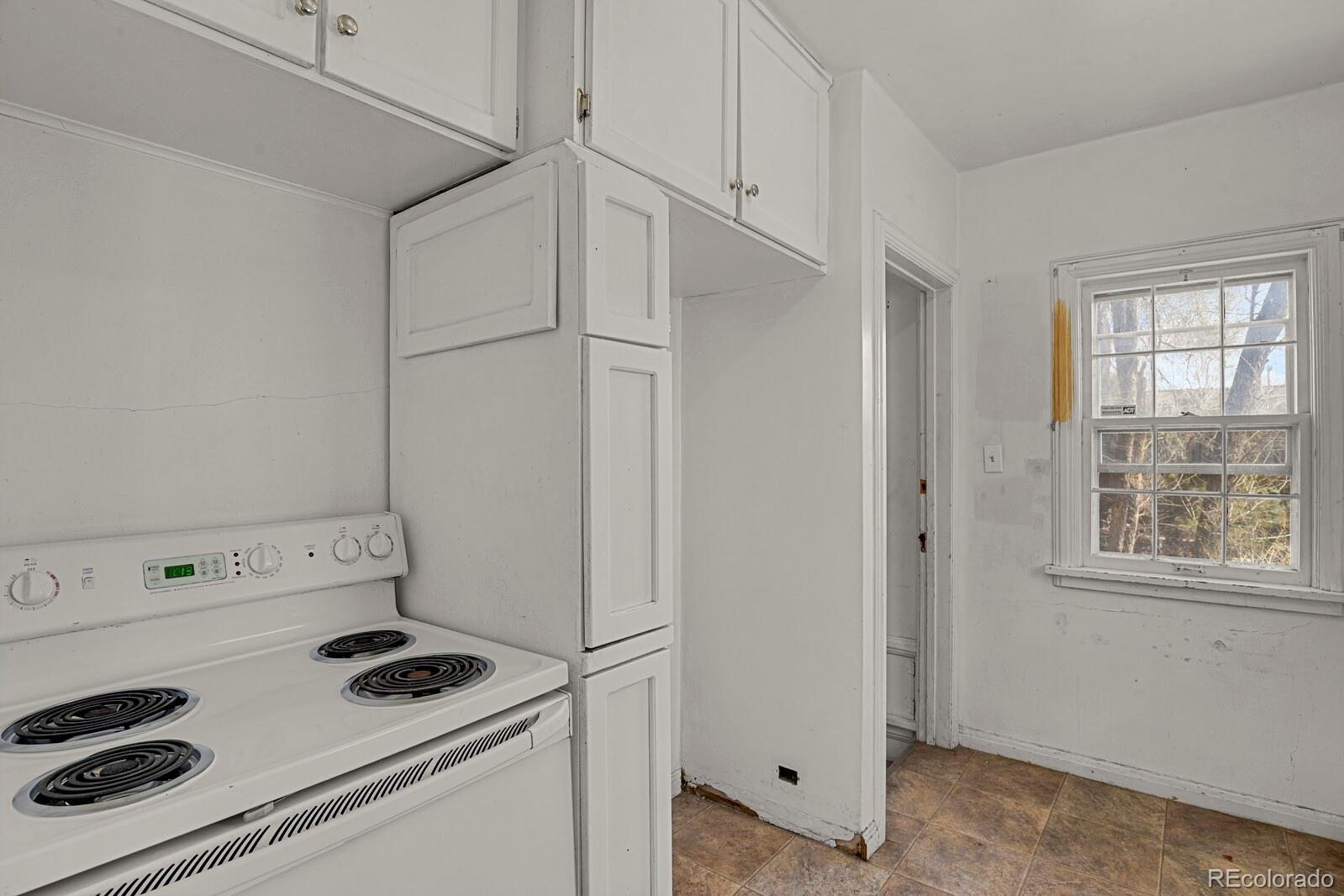 MLS Image #9 for 3140 w girard avenue,englewood, Colorado