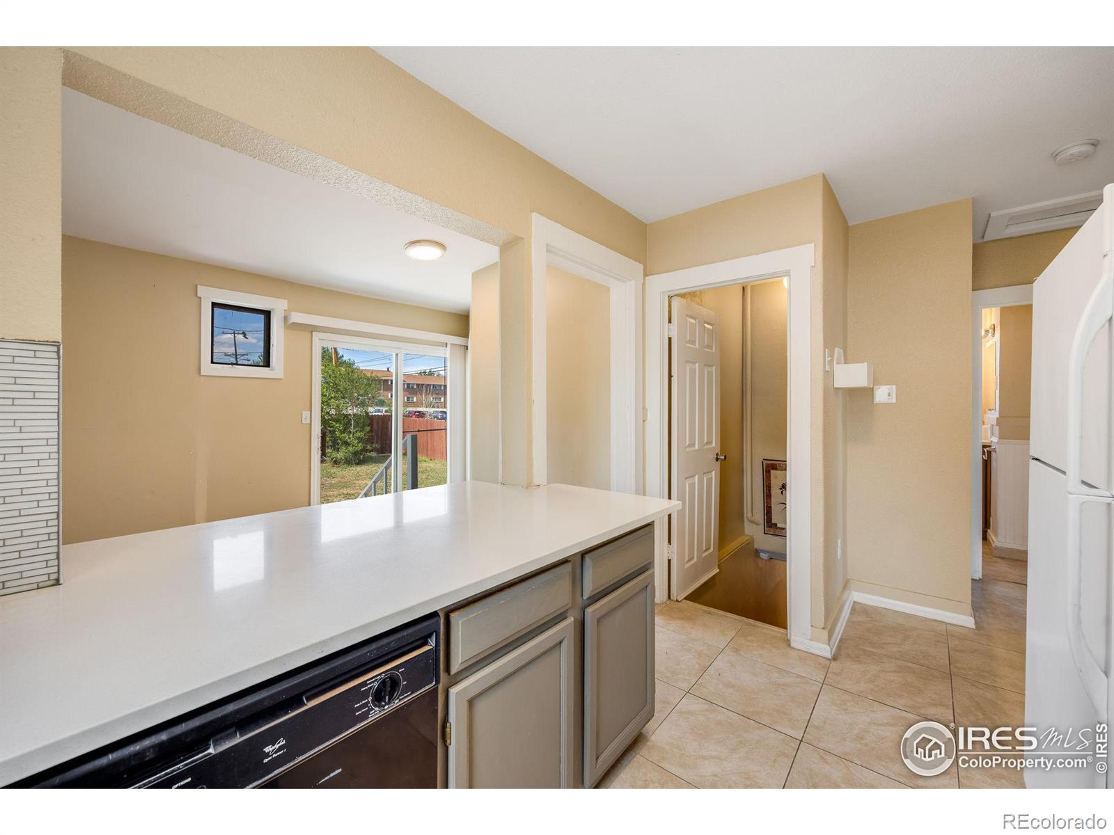 MLS Image #7 for 817  23rd street,greeley, Colorado