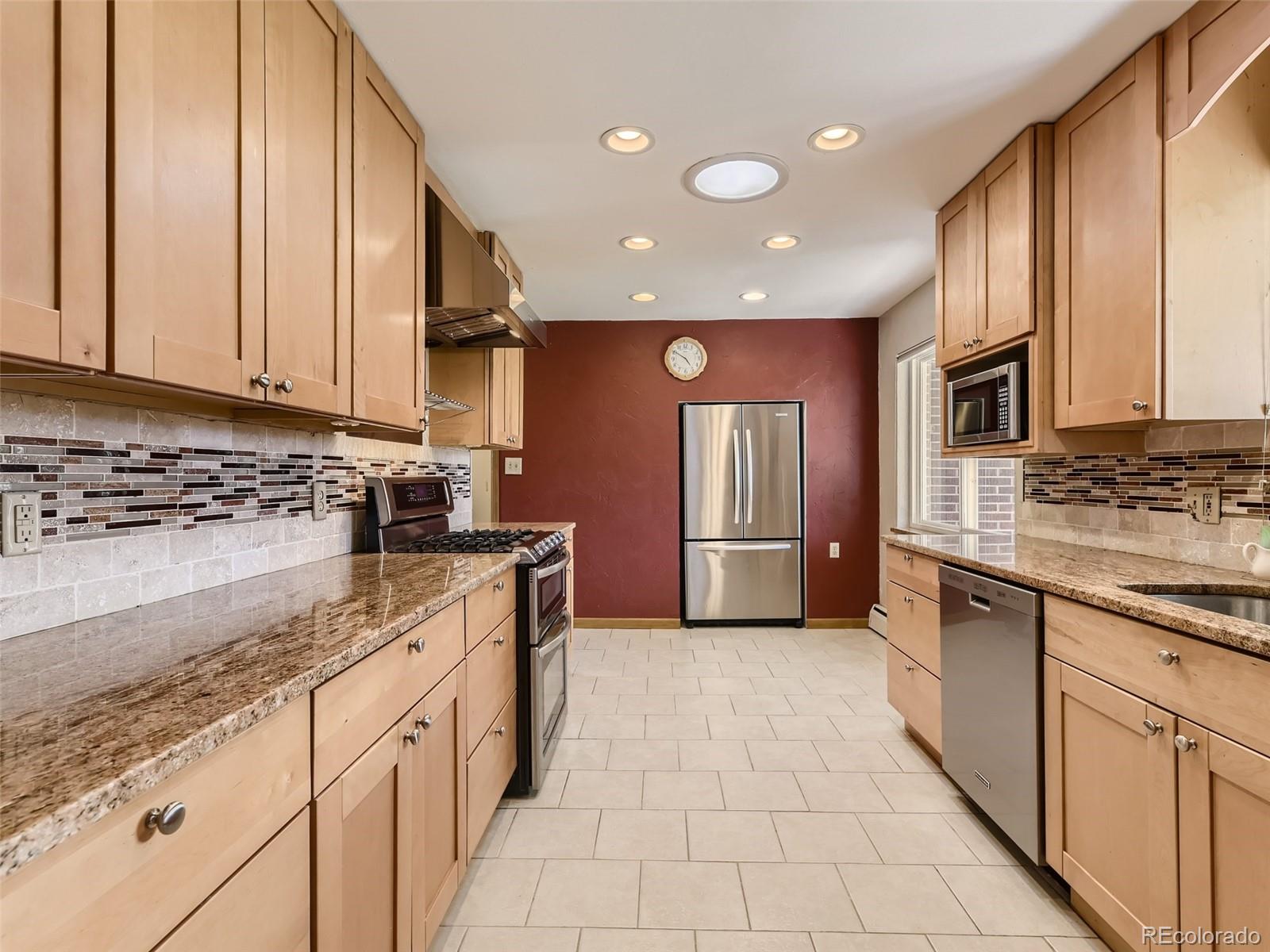 MLS Image #8 for 6654 s blackhawk street,centennial, Colorado