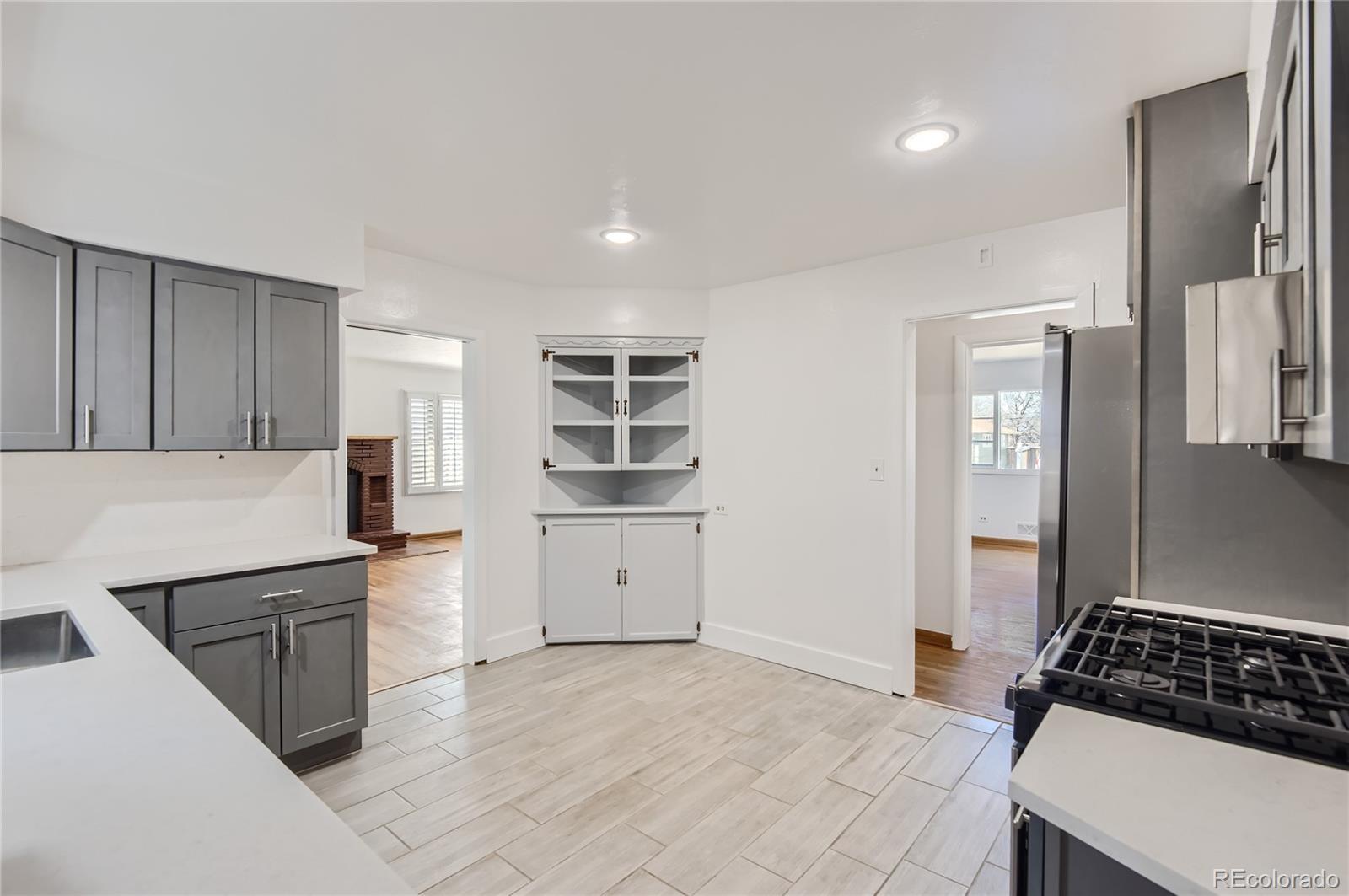 MLS Image #9 for 4912 s galapago street,englewood, Colorado